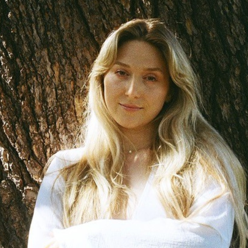 Lizzie Campbell